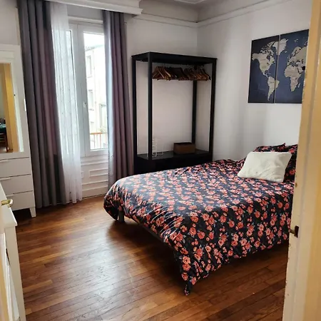 Spacieux Au Centre De *