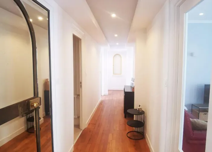 Spacieux Au Centre De