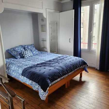 Spacieux Au Centre De Apartman Breszt