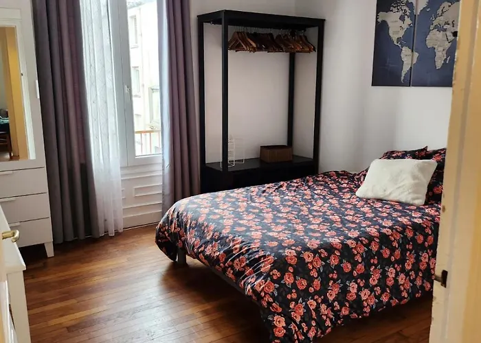 Spacieux Au Centre De *